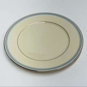 Lenox Bradford blue rim dinner plate with silver trim 10 1/2 inches Dinnerware